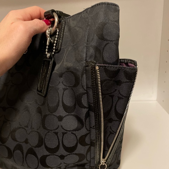 Coach purse/ tote bag - Picture 3 of 5